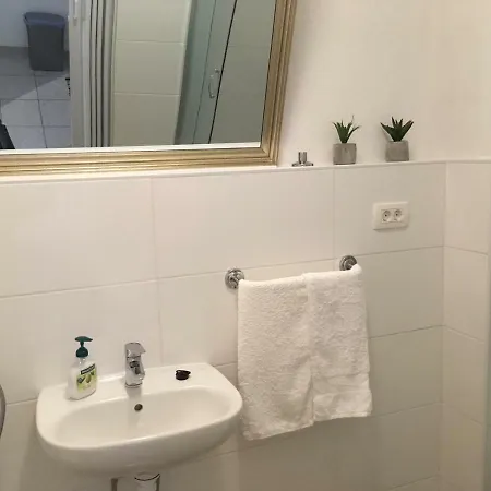 Newa App Kaštela